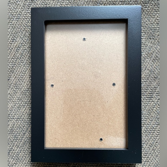 NWT Mainstays 4x6 inch Black 0.5" Gallery Wall Picture Frame - Picture 5 of 8